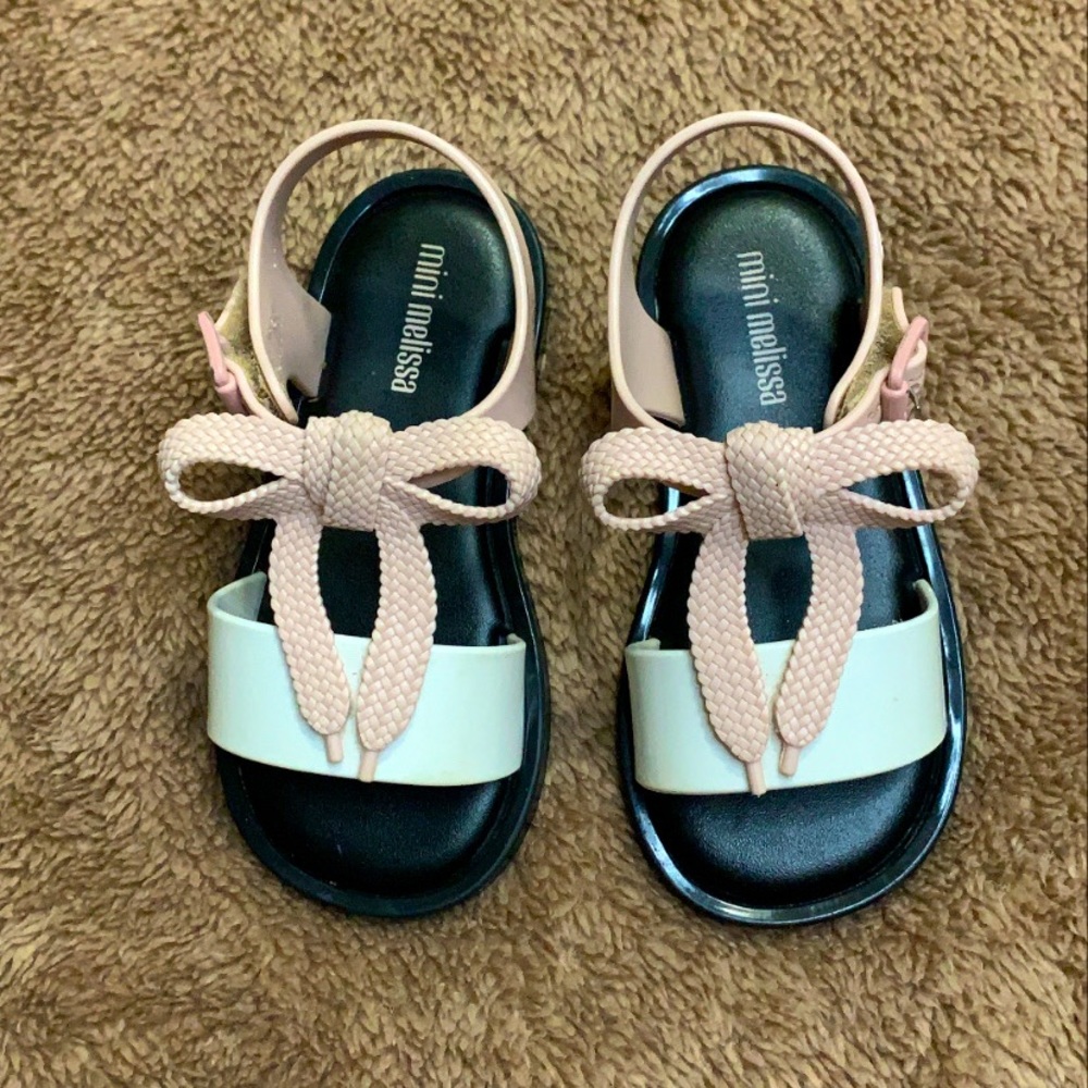 Mini Melissa